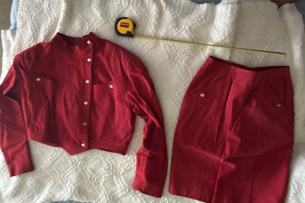 Berman's Vintage Two-Piece Red Leather Cropped Jacket & Skirt Set Sz 6 A626